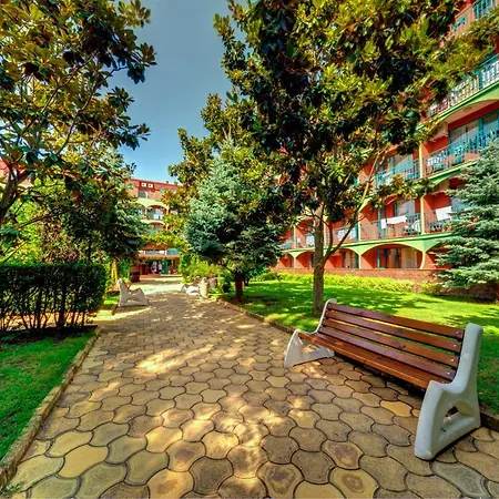 Хотел кокиче 3*