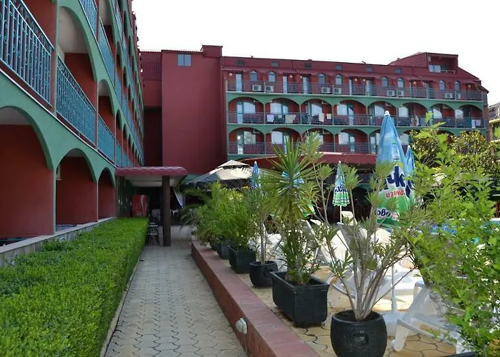 Kokiche Hotel Słoneczny Brzeg