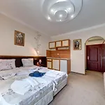 Otel Kokiche