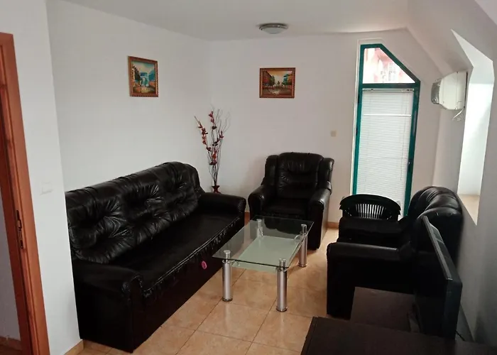 Kokiche Слънчев бряг